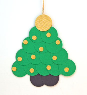 Circles Christmas Tree Ornament step 10 hang to display