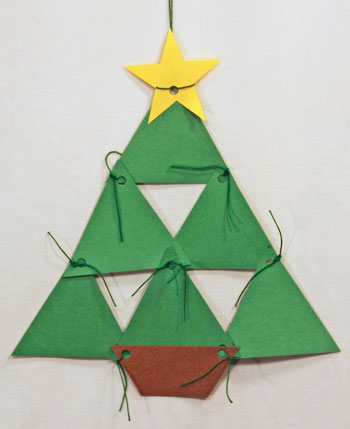 Easy Christmas Crafts Construction Paper Triangles Christmas Tree finished and hanging