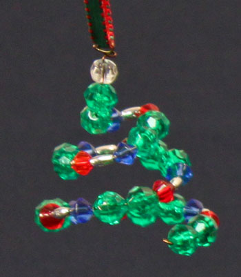 Easy Christmas Crafts Spiral Beaded Christmas Ornament red green and blue beads