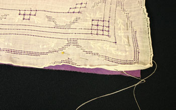 Easy Felt Crafts Handkerchief Valet begin stitching handkerchief to felt