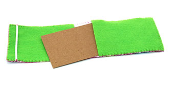 Easy Felt Crafts Notepad Cover2 step 17a insert cardboard some may show
