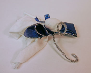 Easy Angel Crafts Handkerchief Angel form wire into halo and hanging hook