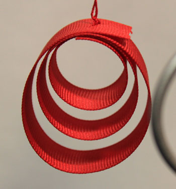 Easy Christmas crafts Ribbon Circles Ornament finished red