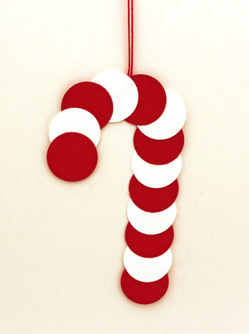 Paper circles candy cane finished and hanging on display