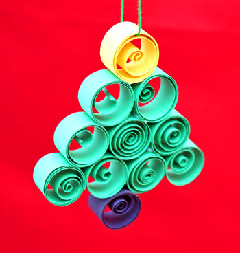 Quilled Paper Christmas Tree Ornament finished and on display