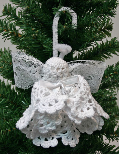 Easy Angel Crafts Doily Angel hanging on tree