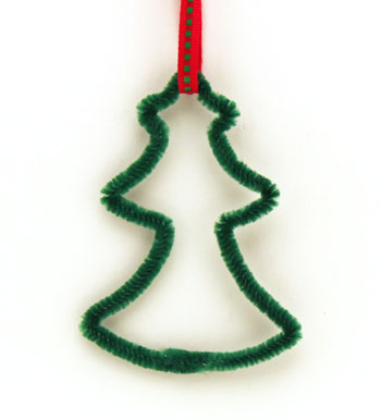 Easy Christmas Crafts Chenille Stem Christmas Tree step 11 hang the little tree