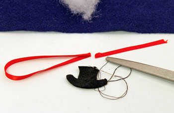 Easy Christmas Crafts Snowman step 16 trim ribbon