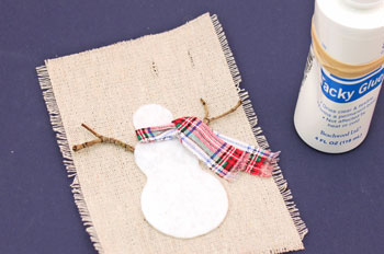 Easy Christmas Crafts Felt and Twig Snowman step 8 glue scarf to snowman