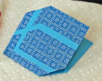 Easy Paper Crafts Gift Box Gift Tag step 6 finish gluing box front