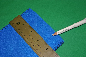 Easy felt crafts keepsake gift bag mark for cutting casing