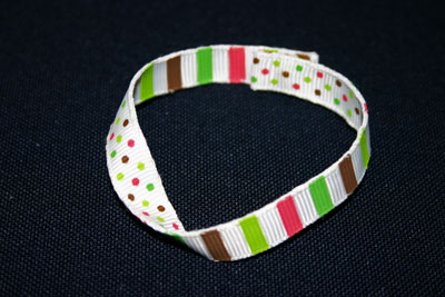 Frugal fun crafts mobius bracelet using ribbon with dots and stripes