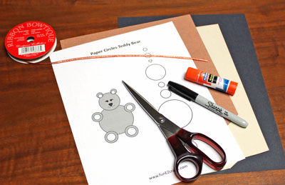 Paper Circles Teddy Bear materials and tools