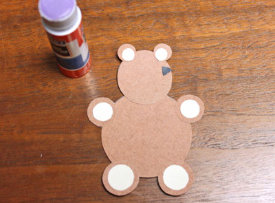 Paper Circles Teddy Bear step 11 add nose