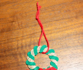 Rick Rack Wreath Ornament step 8 add hanging loop