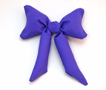 Stuffed Bow Decoration blue finished on display