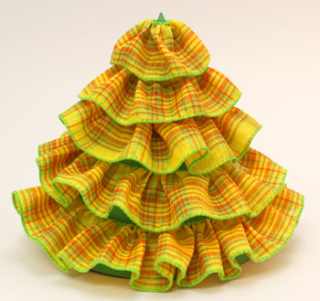 Wired Ribbon Christmas Tree green and yellow plaid on display