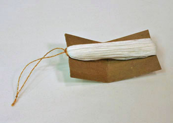 Easy Angel Crafts - Yarn Angel - Make hanging loop