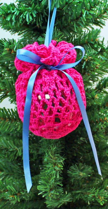 Crocheted Doily Wrapped Ornament step 8 hang to display