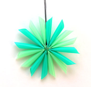 Drinking Straw Star in blue and green on display