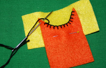 How to sew blanket stitch overlay step 10 begin last stitch