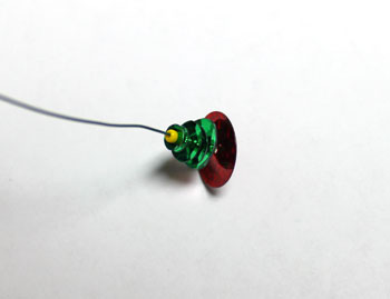 Tiny Christmas Tree Ornament step 6 add beads and sequins to the wire