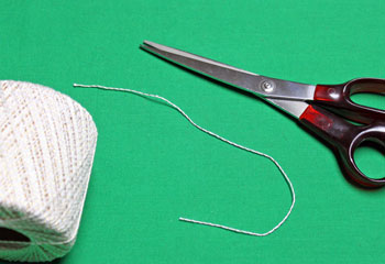 Vellum Ornament step 7 cut yarn